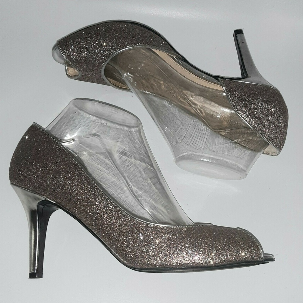 Marc Fisher Silver Glitter D'Orsay Peep Toe 8